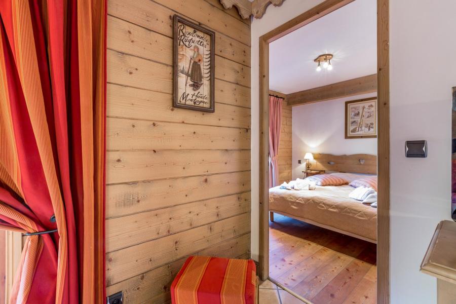 Rent in ski resort 3 room apartment 6 people (A04) - Les Chalets du Gypse - Saint Martin de Belleville - Bedroom