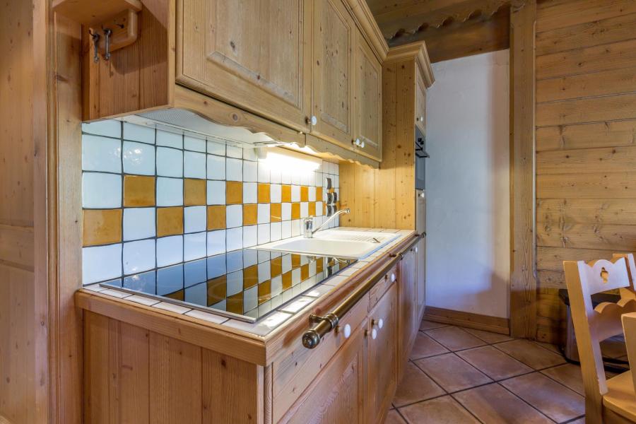 Rent in ski resort 3 room apartment 6 people (A04) - Les Chalets du Gypse - Saint Martin de Belleville - Kitchenette