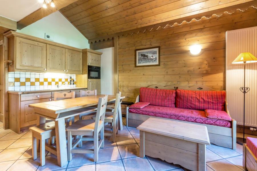 Rent in ski resort 3 room apartment 6 people (A04) - Les Chalets du Gypse - Saint Martin de Belleville - Living room