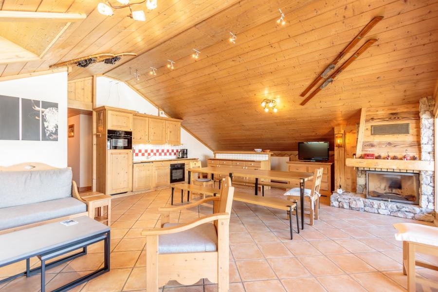 Rent in ski resort 4 room apartment 8 people (C11) - Les Chalets du Gypse - Saint Martin de Belleville - Living room