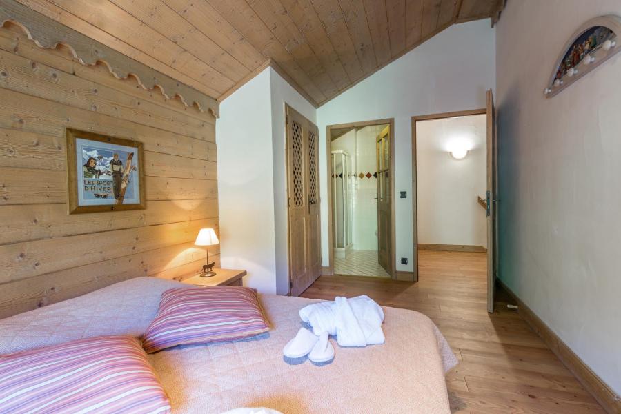Rent in ski resort 5 room apartment 10 people (A08) - Les Chalets du Gypse - Saint Martin de Belleville - Bedroom