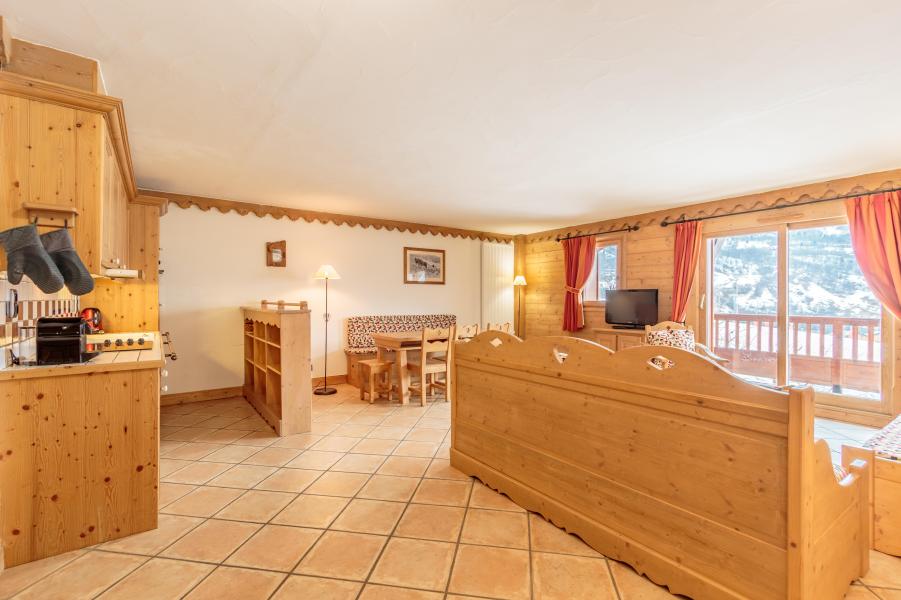 Ski verhuur Appartement 4 kabine kamers 8 personen (C08) - Les Chalets du Gypse - Saint Martin de Belleville - Woonkamer