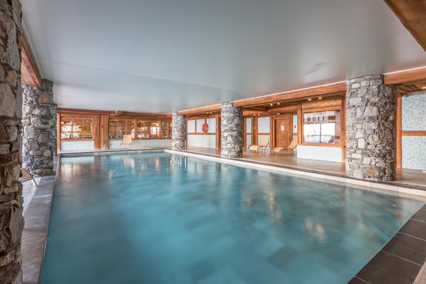 Rent in ski resort Les Chalets du Gypse - Saint Martin de Belleville - Swimming pool