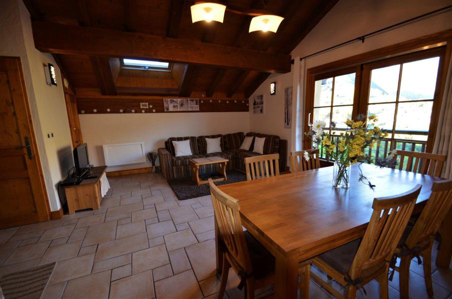 Skiverleih 3 Zimmer Maisonettewohnung für 4 Personen - Maison de Village la Grange - Saint Martin de Belleville - Wohnzimmer