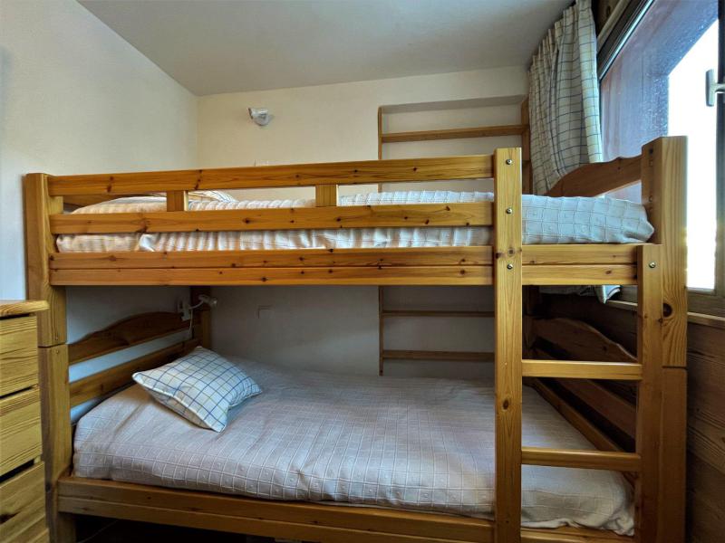 Skiverleih 4-Zimmer-Holzhütte für 6 Personen (5) - Résidence Altitude - Saint Martin de Belleville - Schlafzimmer