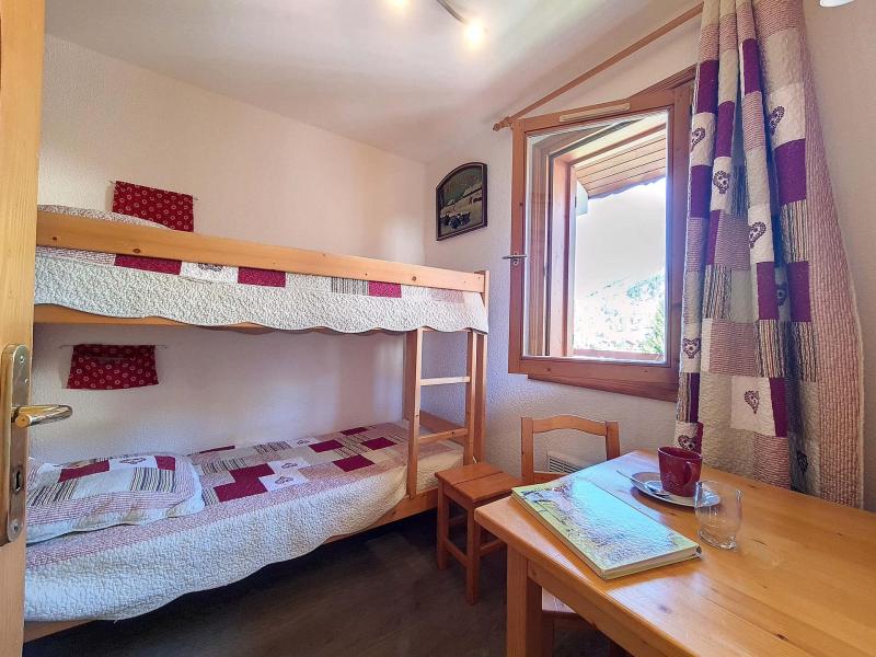 Rent in ski resort 3 room apartment 6 people (A12) - Résidence Balcons de Tougnette - Saint Martin de Belleville - Bedroom