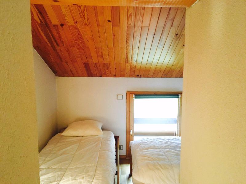 Rent in ski resort 3 room duplex apartment 4 people (F1) - Résidence Hors Piste - Saint Martin de Belleville - Bedroom