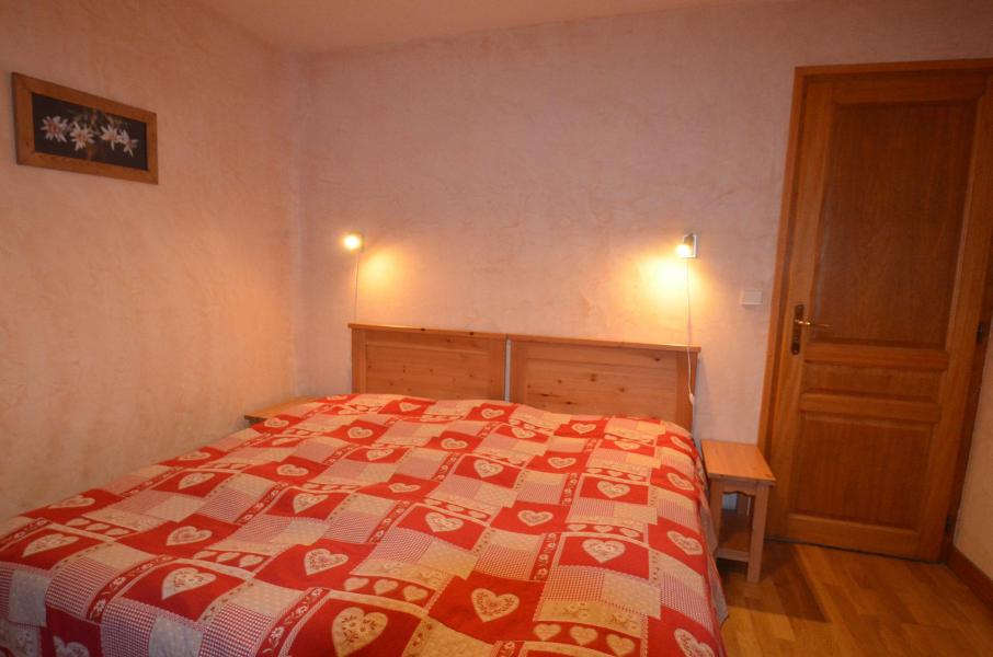 Rent in ski resort 4 room apartment 5 people (1) - Résidence les Lupins - Saint Martin de Belleville - Bedroom