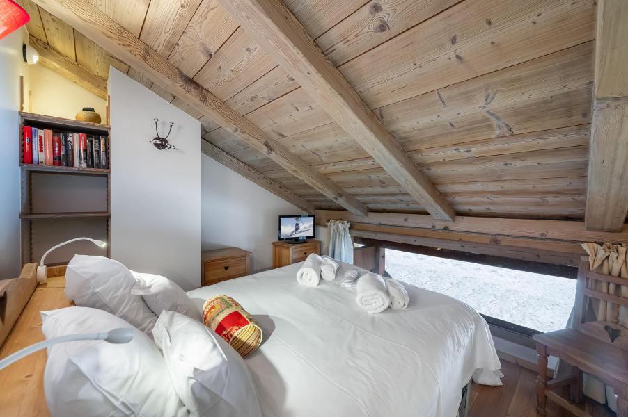Rent in ski resort 2 room duplex apartment 4 people (5) - Résidence Ten Peak - Saint Martin de Belleville - Bedroom under mansard