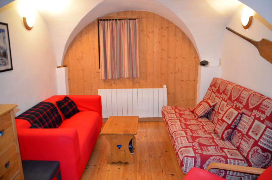 Rent in ski resort 3 room apartment 4 people (PETITCHA) - Résidence Villarenger - Saint Martin de Belleville - Living room