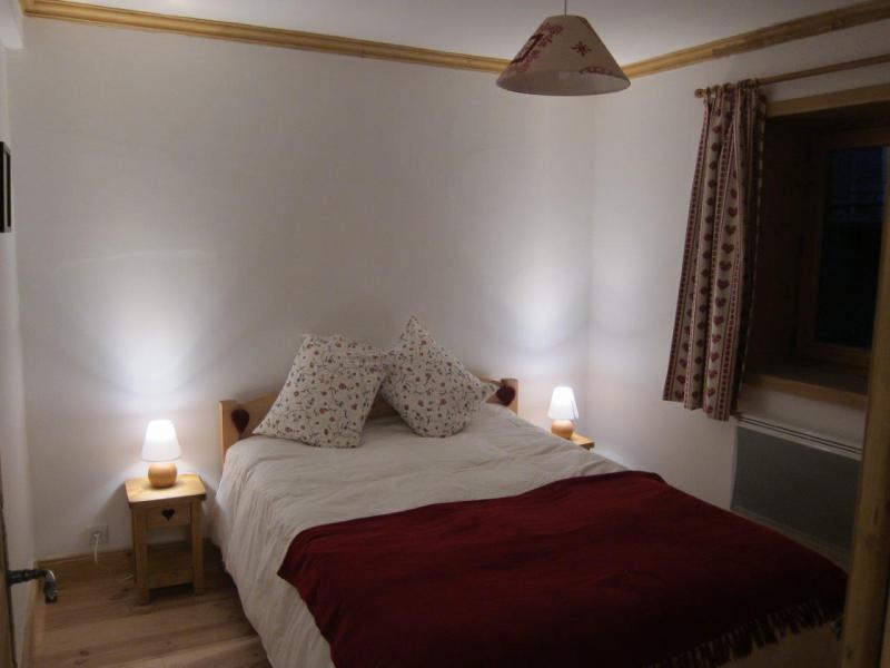 Rent in ski resort 5 room duplex apartment 8 people (CHCHARDO) - Résidence Villarenger - Saint Martin de Belleville - Bedroom