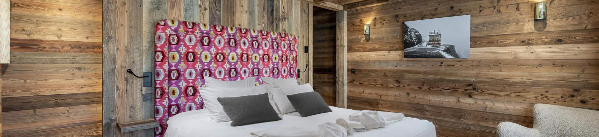 Rent in ski resort 8 room quadriplex chalet 15 people - Chalet Nanook - Saint Martin de Belleville - Bedroom
