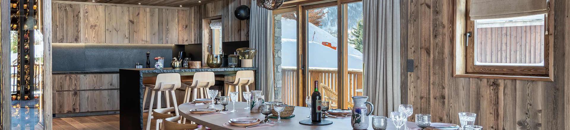 Rent in ski resort 8 room quadriplex chalet 15 people - Chalet Nanook - Saint Martin de Belleville - Dining area
