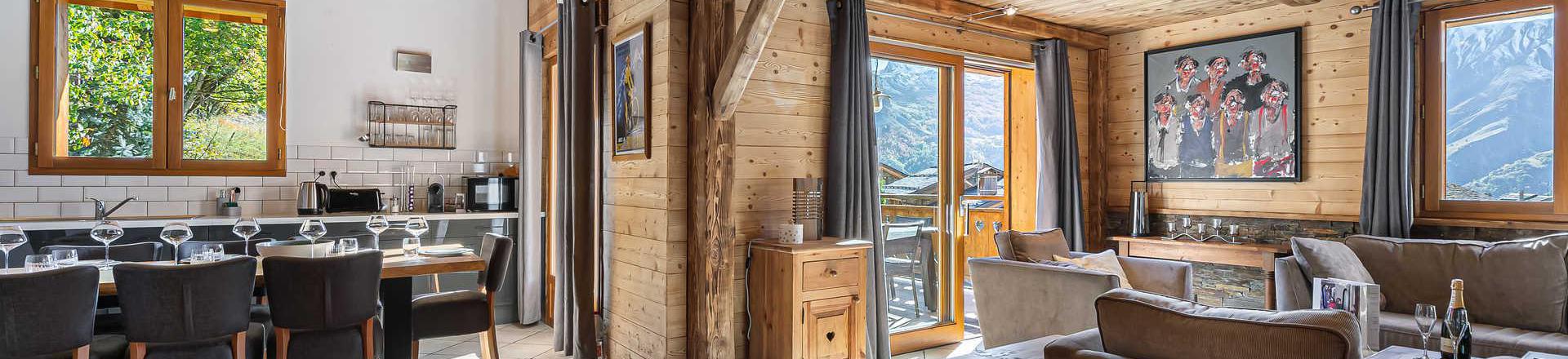 Rent in ski resort 6 room triplex chalet 10 people - Chalet Roc de la Lune - Saint Martin de Belleville - Table