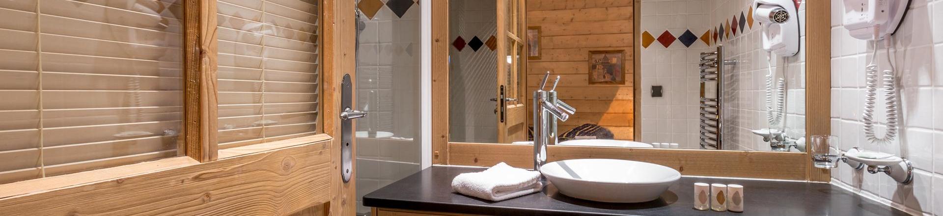 Location au ski Appartement 5 pièces 10 personnes (A09) - Les Chalets du Gypse - Saint Martin de Belleville - Salle de bain