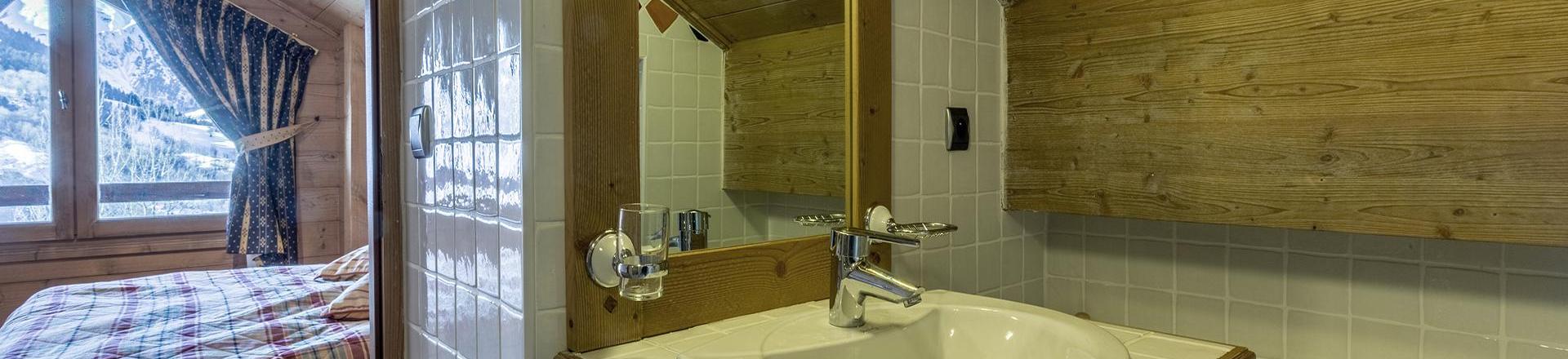 Location au ski Appartement 5 pièces 10 personnes (C17) - Les Chalets du Gypse - Saint Martin de Belleville - Salle de bain