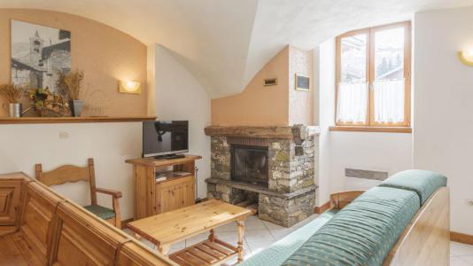 Rent in ski resort 3 room apartment 4 people - Chalet Balcons Acacia - Saint Martin de Belleville - Fireplace