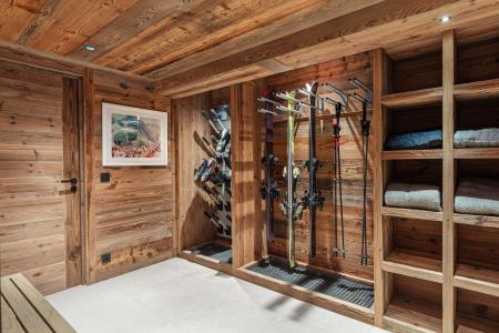 Rent in ski resort 7 room quadriplex chalet 12 people - Chalet Denali - Saint Martin de Belleville - Skis room