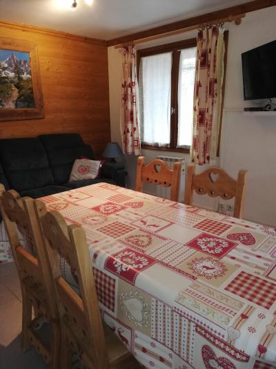 Rent in ski resort 3 room apartment 4 people (Ancolie) - Chalet le Renouveau - Saint Martin de Belleville - Living room