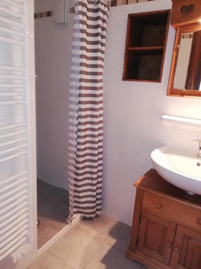 Soggiorno sugli sci Appartamento 3 stanze per 4 persone (Ancolie) - Chalet le Renouveau - Saint Martin de Belleville - Bagno con doccia