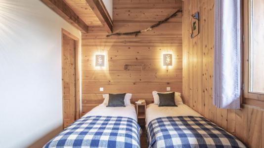 Rent in ski resort Chalet Mimosa - Saint Martin de Belleville - Bedroom