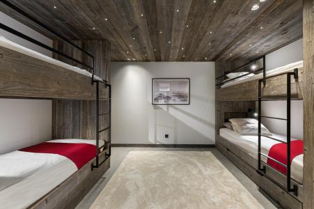 Rent in ski resort 8 room triplex chalet 14 people - Chalet One - Saint Martin de Belleville - Bedroom