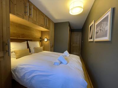 Rent in ski resort 4 room apartment 8 people (B4) - La Résidence le Cheval Noir - Saint Martin de Belleville - Bedroom