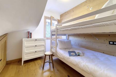 Rent in ski resort 5 room triplex chalet 8 people (Cachette) - Le Hameau de Caseblanche - Saint Martin de Belleville - Bedroom