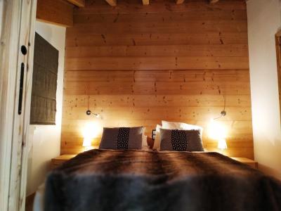 Rent in ski resort 5 room triplex chalet 8 people (Retrouvailles) - Le Hameau de Caseblanche - Saint Martin de Belleville - Bedroom