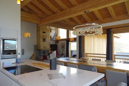 Rent in ski resort 8 room triplex chalet 14 people (Cerf d'Or) - Le Hameau de Caseblanche - Saint Martin de Belleville - Kitchen