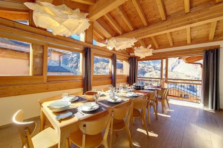 Rent in ski resort 8 room triplex chalet 16 people (Litote) - Le Hameau de Caseblanche - Saint Martin de Belleville - Living room