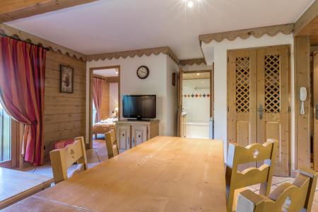 Rent in ski resort 3 room apartment 6 people (A04) - Les Chalets du Gypse - Saint Martin de Belleville - Living room