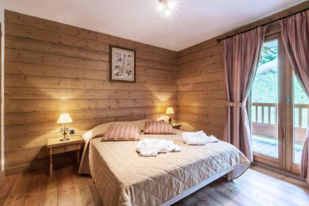 Rent in ski resort 3 room apartment 6 people (A06) - Les Chalets du Gypse - Saint Martin de Belleville - Master bedroom