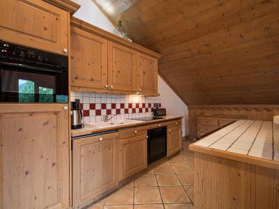 Rent in ski resort 4 room apartment 8 people (C11) - Les Chalets du Gypse - Saint Martin de Belleville - Kitchen