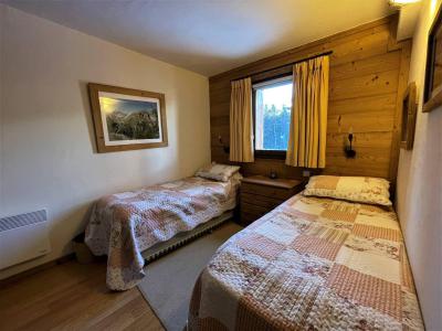 Rent in ski resort 4 room apartment cabin 6 people (5) - Résidence Altitude - Saint Martin de Belleville - Bedroom