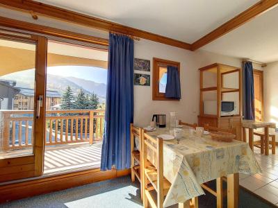 Rent in ski resort 2 room apartment cabin 6 people (B4) - Résidence Balcons de Tougnette - Saint Martin de Belleville - Living room