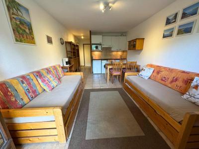 Rent in ski resort 2 room apartment 4 people (A7) - Résidence Gentianes - Saint Martin de Belleville - Living room