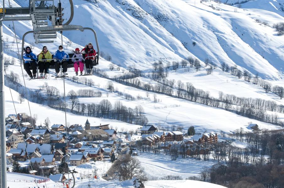 Vacances en montagne Les Chalets de Saint Sorlin - Saint Sorlin d'Arves - Extérieur hiver