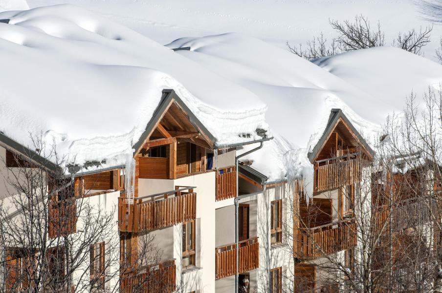 Vacances en montagne Résidence le Balcon des Neiges - Saint Sorlin d'Arves - Extérieur hiver