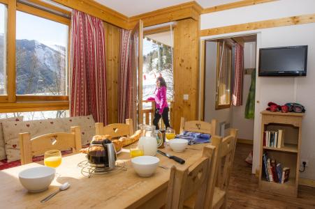 Rent in ski resort Résidence le Balcon des Neiges - Saint Sorlin d'Arves - Dining area