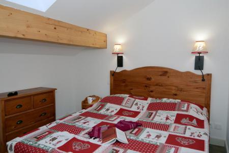 Rent in ski resort Résidence les Bergers - Saint Sorlin d'Arves - Bedroom