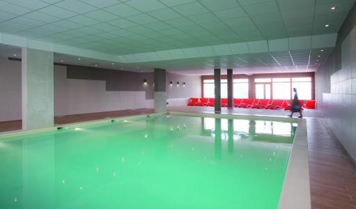 Location au ski Résidence Club MMV l'Étoile des Cîmes - Sainte Foy Tarentaise - Piscine