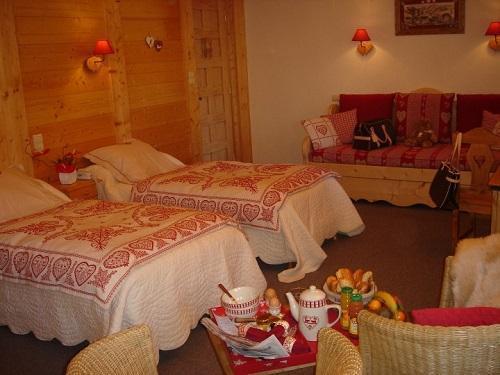 Rent in ski resort Twin room (Shower WC) - Hôtel les Glaciers - Samoëns - Bedroom