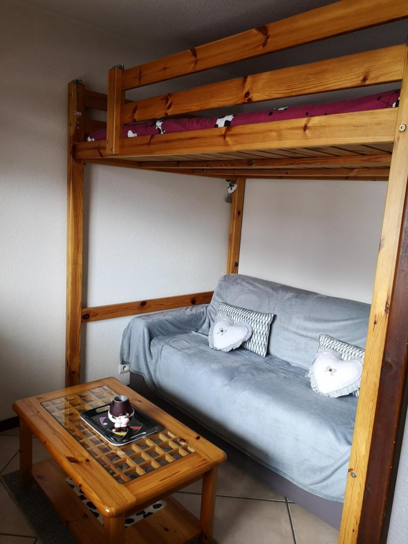 Ski verhuur Studio bergnis 4 personen (Lichens 306) - Résidence les Espaces - Samoëns - Woonkamer