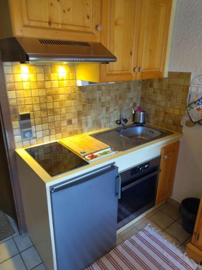 Rent in ski resort 2 room apartment sleeping corner 4 people - Les Résidences Samoëns - Samoëns - Kitchenette