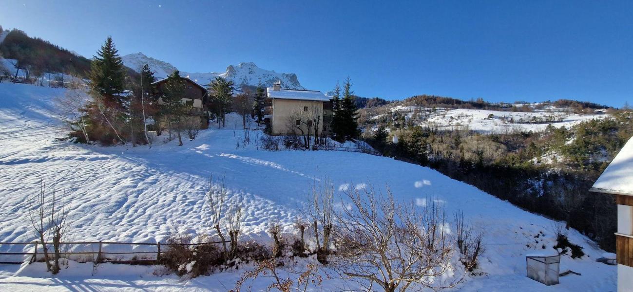 Urlaub in den Bergen 2-Zimmer-Berghütte für 6 Personen (455) - Résidence la Cbu - Sauze - Super Sauze - Draußen im Winter