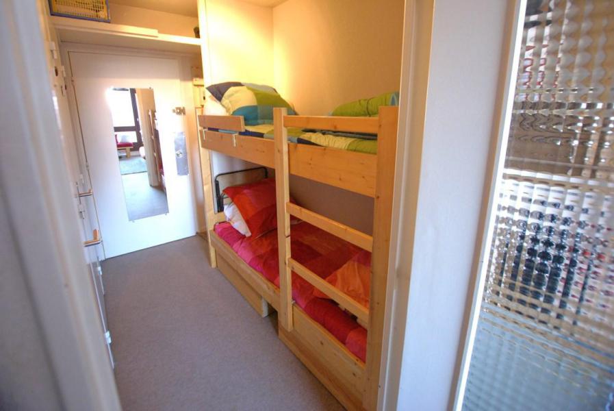 Rent in ski resort 3 room duplex apartment 6 people (210Z) - Résidence le Roi Soleil - Sauze - Super Sauze - Bedroom