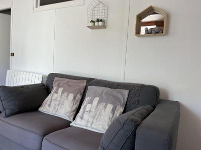 Rent in ski resort 2 room apartment sleeping corner 8 people (213) - Résidence la Cbu - Sauze - Super Sauze - Living room