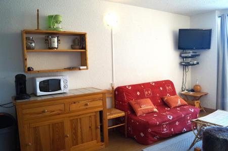 Rent in ski resort Studio sleeping corner 4 people (102) - Résidence la Grande Chaume - Sauze - Super Sauze - Living room
