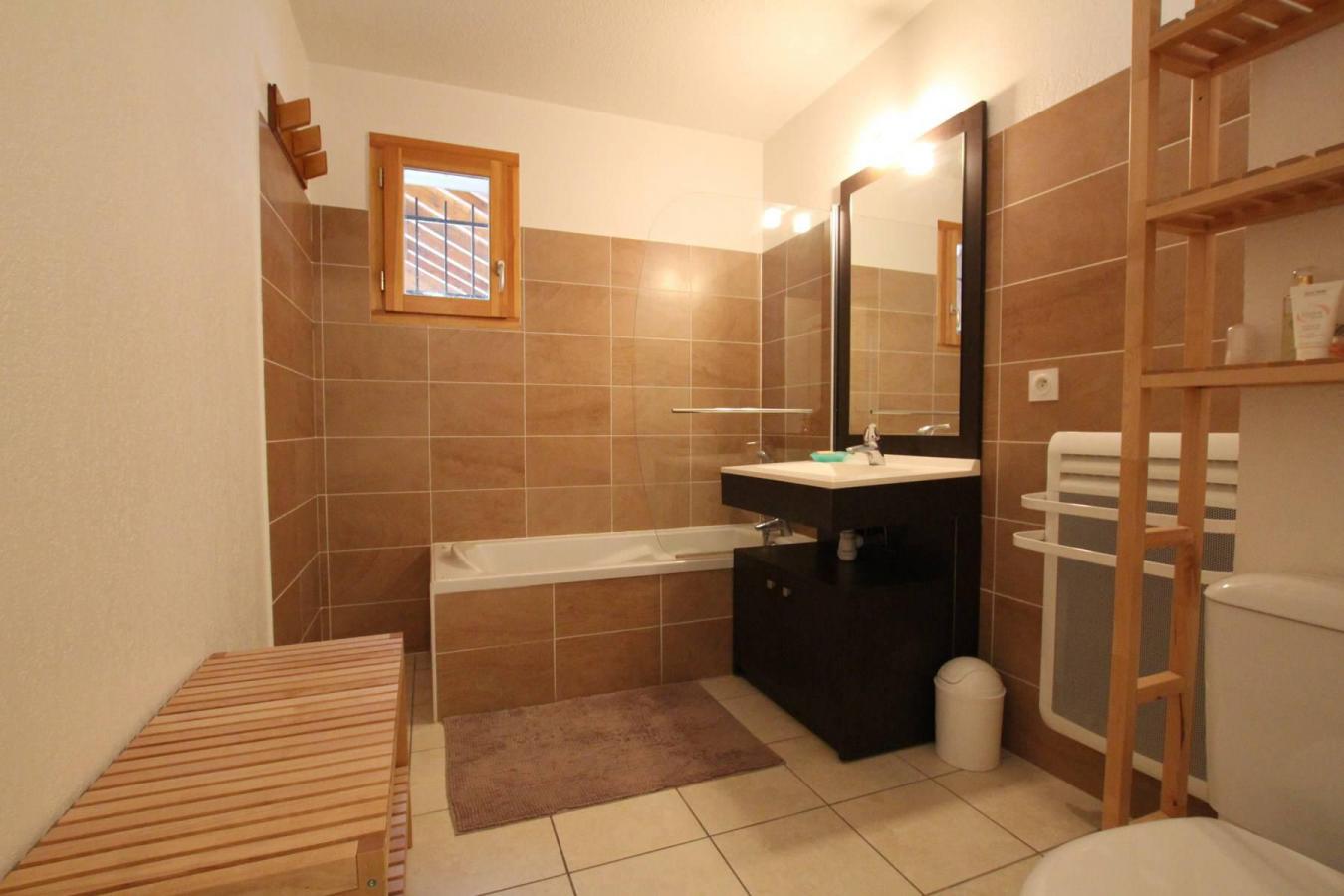 Appartement 3 pièces 6 personnes (BRI150-A001)